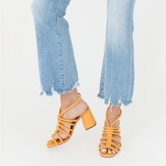 NIB Free People Colette Cinched Orange Sandals, size EU 39.5 or US 8.5 - Picture 3 of 10